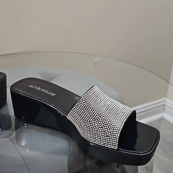 Olivia Miller Rhinestone Slides - Picture 3 of 5